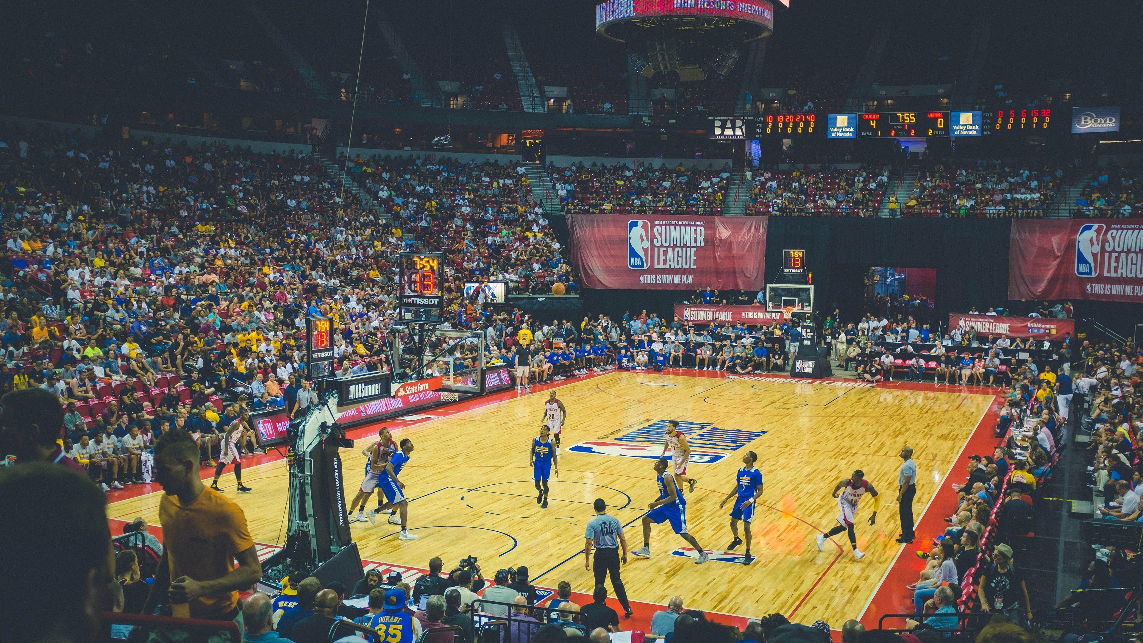 纽约尼克斯密谋超级交易,字母哥未来动向引联盟震动,TA记者透露潜在布局